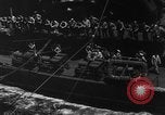 Standbild Transfer von Verwundeten Pazifik, 1944, aus Sekunde 10 historischem Filmmaterial Videoclip 65675071811