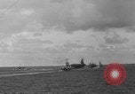 Standbild Transfer von Verwundeten Pazifik, 1944, aus Sekunde 31 historischem Filmmaterial Videoclip 65675071811