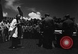 Standbild Bestattung Pazifik, 1944, aus Sekunde 14 historischem Filmmaterial Videoclip 65675071812