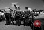 Standbild Bestattung Pazifik, 1944, aus Sekunde 32 historischem Filmmaterial Videoclip 65675071812