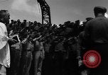 Standbild Bestattung Pazifik, 1944, aus Sekunde 38 historischem Filmmaterial Videoclip 65675071812