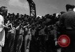 Standbild Bestattung Pazifik, 1944, aus Sekunde 39 historischem Filmmaterial Videoclip 65675071812
