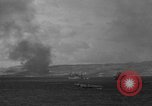 Standbild Bombardierung Insel Tinian Marianen, 1944, aus Sekunde 13 historischem Filmmaterial Videoclip 65675071813
