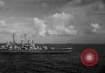 Standbild Bombardierung Insel Tinian Marianen, 1944, aus Sekunde 31 historischem Filmmaterial Videoclip 65675071813