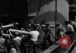 Standbild Bombardierung Insel Tinian Marianen, 1944, aus Sekunde 50 historischem Filmmaterial Videoclip 65675071813
