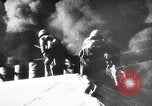 Standbild Japanischer amphibischer Angriff auf Pazifikinsel Pacific Theater, 1941, aus Sekunde 12 historischem Filmmaterial Videoclip 65675071821