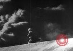 Standbild Japanischer amphibischer Angriff auf Pazifikinsel Pacific Theater, 1941, aus Sekunde 18 historischem Filmmaterial Videoclip 65675071821