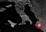 Image Carte montre la voie de l'invasion de l'Italie de la Sicile Italie, 1943, de la seconde 3 séquences d'archives historiques vidéo 65675071828