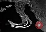 Image Carte montre la voie de l'invasion de l'Italie de la Sicile Italie, 1943, de la seconde 6 séquences d'archives historiques vidéo 65675071828