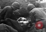 Image Une fumée noire et dense de feu faisant rage Théâtre du pacifique, 1944, de la seconde 15 séquences d'archives historiques vidéo 65675071830