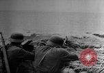 Image activités de plage Dieppe France, 1942, de la seconde 19 séquences d'archives historiques vidéo 65675071831