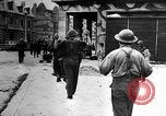 Image activités de plage Dieppe France, 1942, de la seconde 47 séquences d'archives historiques vidéo 65675071831