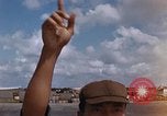 Standbild Hochwasserschutz Vietnam, 1966, aus Sekunde 35 historischem Filmmaterial Videoclip 65675071834