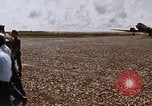 Standbild Hochwasserschutz Vietnam, 1966, aus Sekunde 23 historischem Filmmaterial Videoclip 65675071835