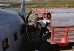 Standbild Hochwasserschutz Vietnam, 1966, aus Sekunde 50 historischem Filmmaterial Videoclip 65675071835