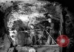 Image radium mine Slick Rock Colorado USA, 1949, de la seconde 6 séquences d'archives historiques vidéo 65675071849