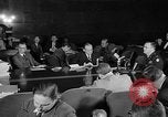 Immagine di Traghetto testimonia a McCarthy Army Signal Corps audizioni New York City USA, 1953, secondo 31 filmato di repertorio 65675071883