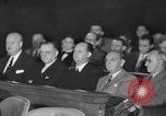 Immagine di Traghetto testimonia a McCarthy Army Signal Corps audizioni New York City USA, 1953, secondo 41 filmato di repertorio 65675071883