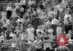 Immagine di Chuan-Kwang Yang Walnut California USA, 1963, secondo 34 filmato di repertorio 65675071884