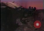Standbild Südostasiatischer Flüchtlinge Europa, 1980, aus Sekunde 13 historischem Filmmaterial Videoclip 65675071912
