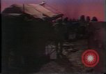 Standbild Südostasiatischer Flüchtlinge Europa, 1980, aus Sekunde 17 historischem Filmmaterial Videoclip 65675071912