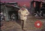 Standbild Südostasiatischer Flüchtlinge Europa, 1980, aus Sekunde 28 historischem Filmmaterial Videoclip 65675071912