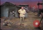 Standbild Südostasiatischer Flüchtlinge Europa, 1980, aus Sekunde 34 historischem Filmmaterial Videoclip 65675071912