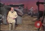 Standbild Südostasiatischer Flüchtlinge Europa, 1980, aus Sekunde 42 historischem Filmmaterial Videoclip 65675071912