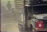 Standbild Südostasiatischer Flüchtlinge South East Asia, 1980, aus Sekunde 26 historischem Filmmaterial Videoclip 65675071913