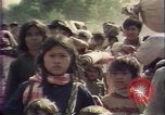 Standbild Südostasiatischer Flüchtlinge South East Asia, 1980, aus Sekunde 44 historischem Filmmaterial Videoclip 65675071913