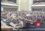 Standbild Südostasiatischer Flüchtlinge Genf Schweiz, 1980, aus Sekunde 10 historischem Filmmaterial Videoclip 65675071915
