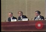 Standbild Südostasiatischer Flüchtlinge Europa, 1980, aus Sekunde 14 historischem Filmmaterial Videoclip 65675071918