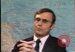Standbild Südostasiatischer Flüchtlinge Europa, 1980, aus Sekunde 38 historischem Filmmaterial Videoclip 65675071919