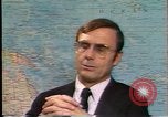 Standbild Südostasiatischer Flüchtlinge Europa, 1980, aus Sekunde 39 historischem Filmmaterial Videoclip 65675071919