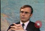 Standbild Südostasiatischer Flüchtlinge Europa, 1980, aus Sekunde 40 historischem Filmmaterial Videoclip 65675071919