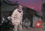 Standbild Südostasiatischer Flüchtlinge Europa, 1980, aus Sekunde 53 historischem Filmmaterial Videoclip 65675071919