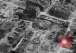 Standbild Bombe beschädigt Nürnberg Deutschland, 1945, aus Sekunde 51 historischem Filmmaterial Videoclip 65675071920