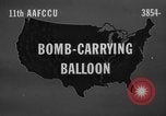 Standbild japanische Bombe Ballons an Deutschland United States USA, 1945, aus Sekunde 1 historischem Filmmaterial Videoclip 65675071921