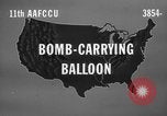 Standbild japanische Bombe Ballons an Deutschland United States USA, 1945, aus Sekunde 4 historischem Filmmaterial Videoclip 65675071921