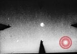 Standbild japanische Bombe Ballons an Deutschland United States USA, 1945, aus Sekunde 16 historischem Filmmaterial Videoclip 65675071921