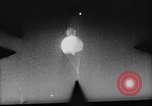Standbild japanische Bombe Ballons an Deutschland United States USA, 1945, aus Sekunde 41 historischem Filmmaterial Videoclip 65675071921