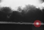 Standbild Dreifaltigkeit - die erste Atombombe in der Geschichte Alamogordo New Mexico USA, 1945, aus Sekunde 15 historischem Filmmaterial Videoclip 65675071922