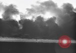 Standbild Dreifaltigkeit - die erste Atombombe in der Geschichte Alamogordo New Mexico USA, 1945, aus Sekunde 23 historischem Filmmaterial Videoclip 65675071922