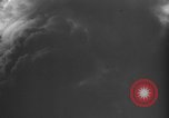 Standbild Dreifaltigkeit - die erste Atombombe in der Geschichte Alamogordo New Mexico USA, 1945, aus Sekunde 62 historischem Filmmaterial Videoclip 65675071922