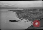 Standbild Beschädigter Flugplatz von Balikapapan Balikpapan Borneo Indonesien, 1945, aus Sekunde 22 historischem Filmmaterial Videoclip 65675071923