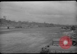 Standbild Beschädigter Flugplatz von Balikapapan Balikpapan Borneo Indonesien, 1945, aus Sekunde 25 historischem Filmmaterial Videoclip 65675071923
