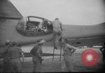 Standbild Beschädigter Flugplatz von Balikapapan Balikpapan Borneo Indonesien, 1945, aus Sekunde 43 historischem Filmmaterial Videoclip 65675071923