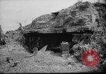 Standbild Beschädigter Flugplatz von Balikapapan Balikpapan Borneo Indonesien, 1945, aus Sekunde 61 historischem Filmmaterial Videoclip 65675071923