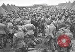 Standbild Alliierte Truppen am D-Day Europa, 1944, aus Sekunde 5 historischem Filmmaterial Videoclip 65675071936