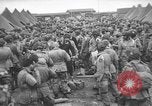 Standbild Alliierte Truppen am D-Day Europa, 1944, aus Sekunde 6 historischem Filmmaterial Videoclip 65675071936